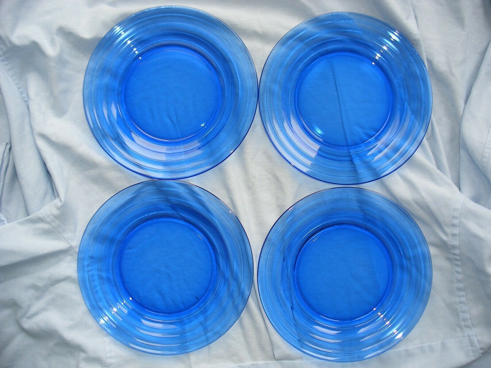 Four Cobalt Blue Moderntone 8-7/8 Inch Dinner Plates In  Mint Condition